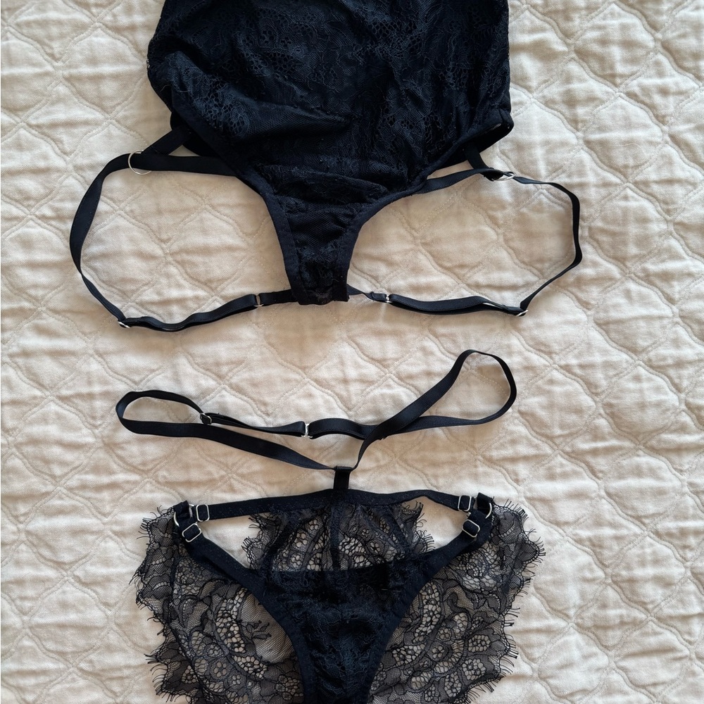 Elegant Black Lace Lingerie Set